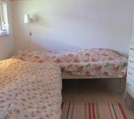 Four-bedroom Holiday In Vaeggerlose 17 펜션 *